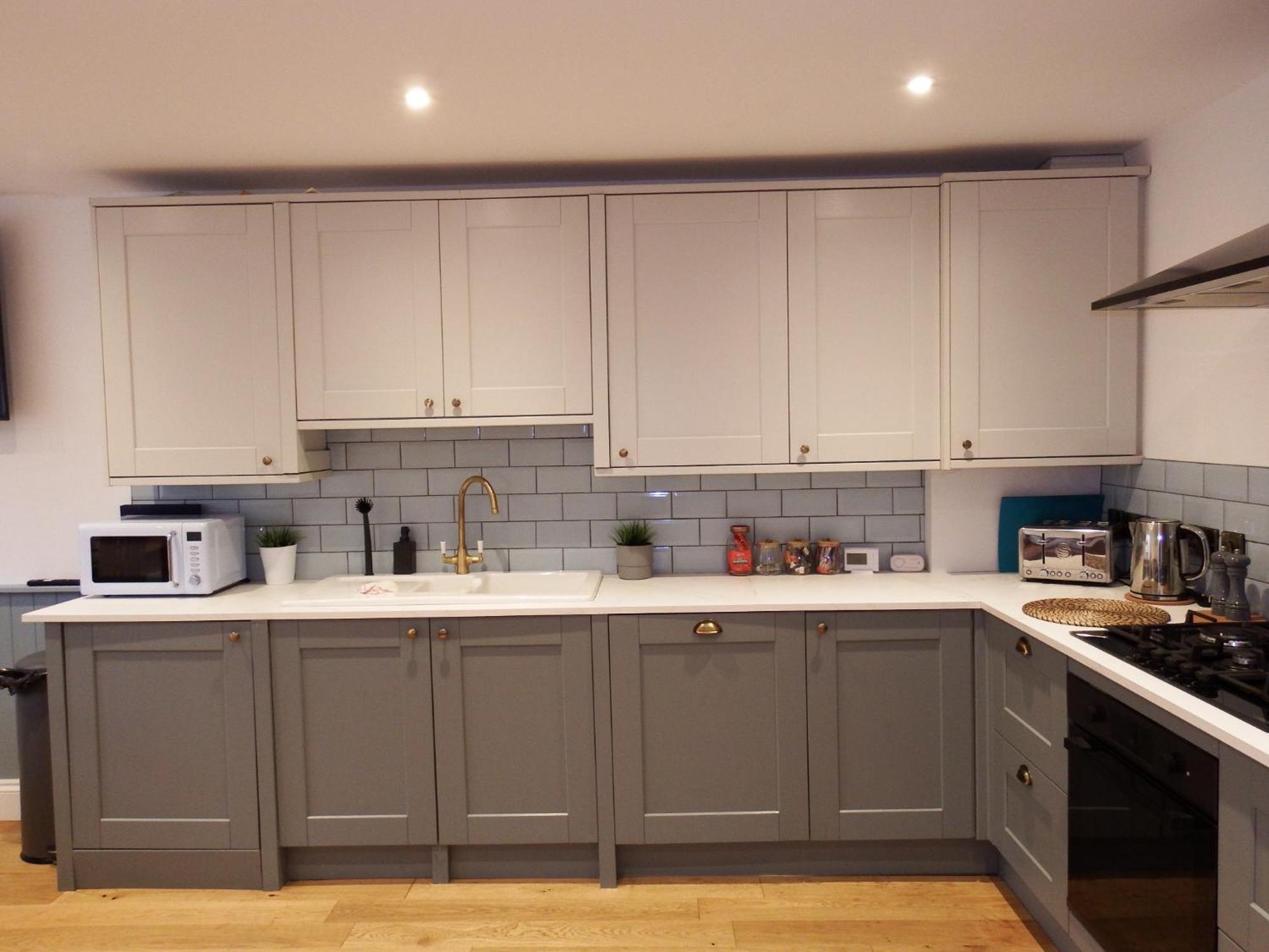 בורנמות' Newly Renovated 3 Bedroom Victorian Detached House מראה חיצוני תמונה