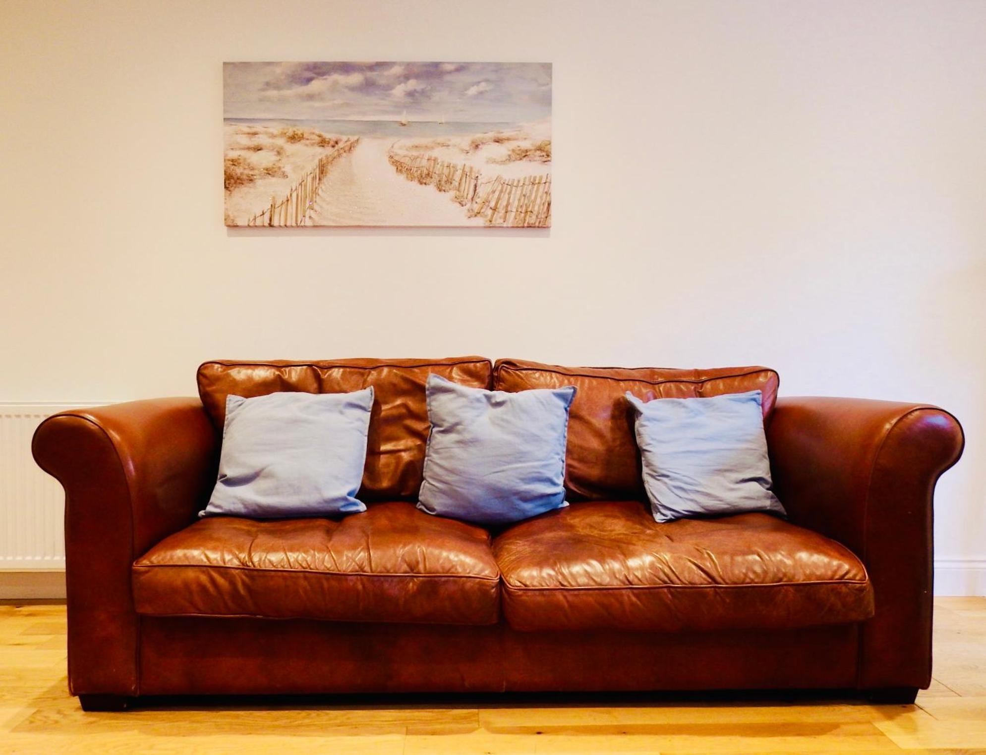 בורנמות' Newly Renovated 3 Bedroom Victorian Detached House מראה חיצוני תמונה
